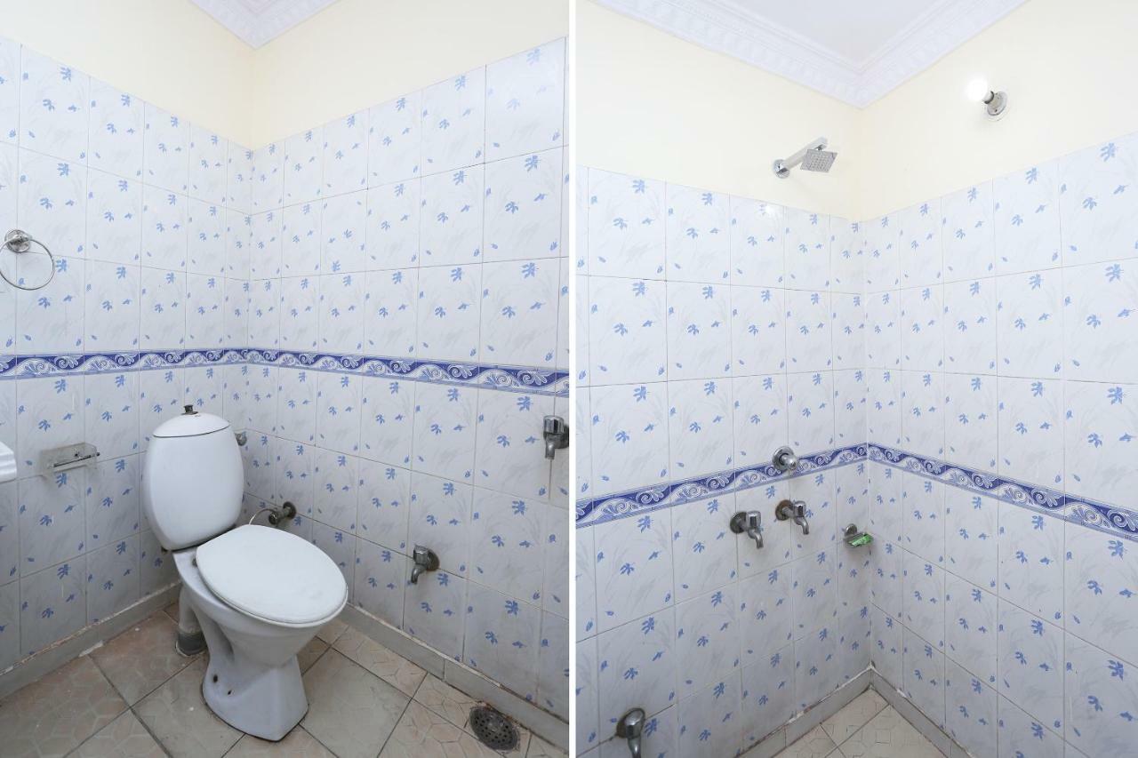 Oyo 39830 Hotel Esquire Meerut Bagian luar foto